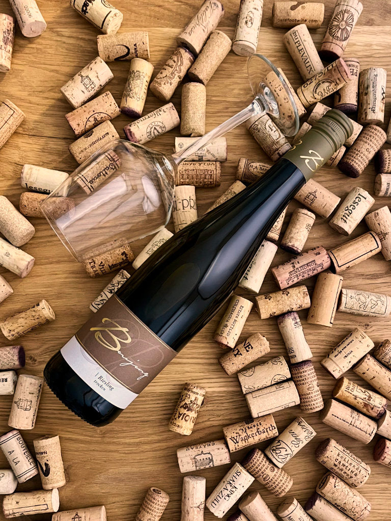 Boujong Riesling trocken Weißwein Mosel Deutschland Bild 1