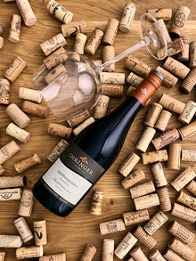 Ihringer Spätburgunder Rotwein lieblich Kaiserstuhl Baden Deutschland Bild 1