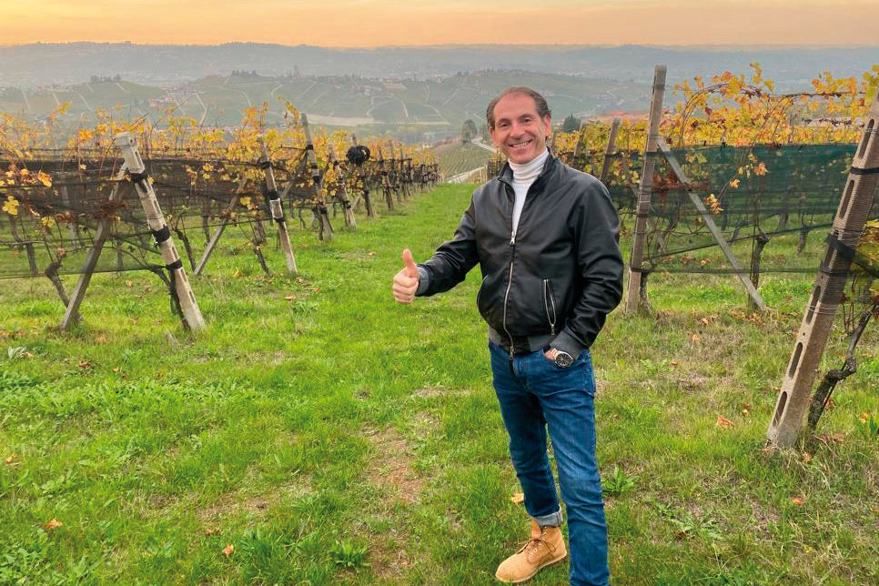 Elio Filippino in seinen Weinbergen